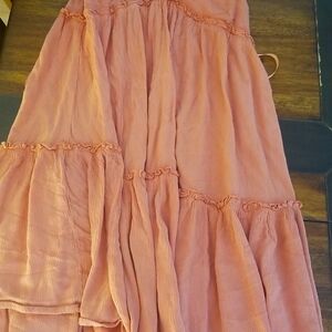 I'm am selling a summer dress that is very breathable